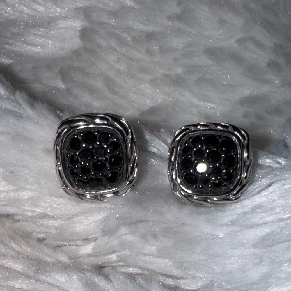 JH John Hardy Black Sapphire 925 Sterling Silver Pave Square 12mm Stud Earrings